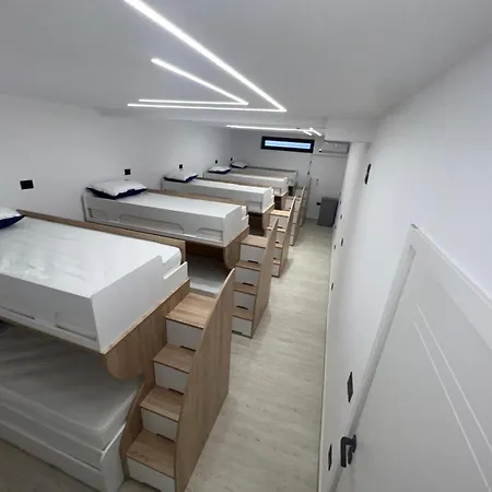Ferra Hostal