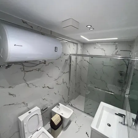 Hostal Ferra Durrës